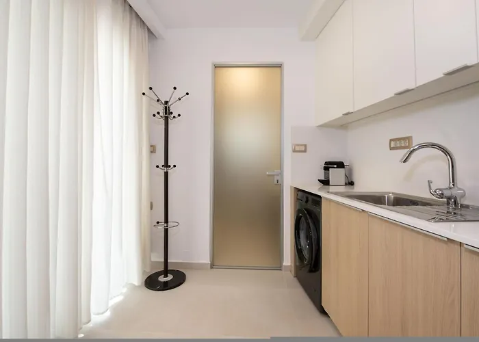 Cherry Luxury Ханья