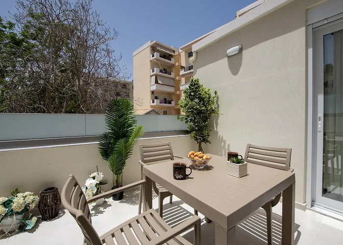 Cherry Luxury Апартаменты *